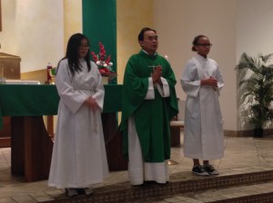 Fr. Bui celebrating Mass for the students.