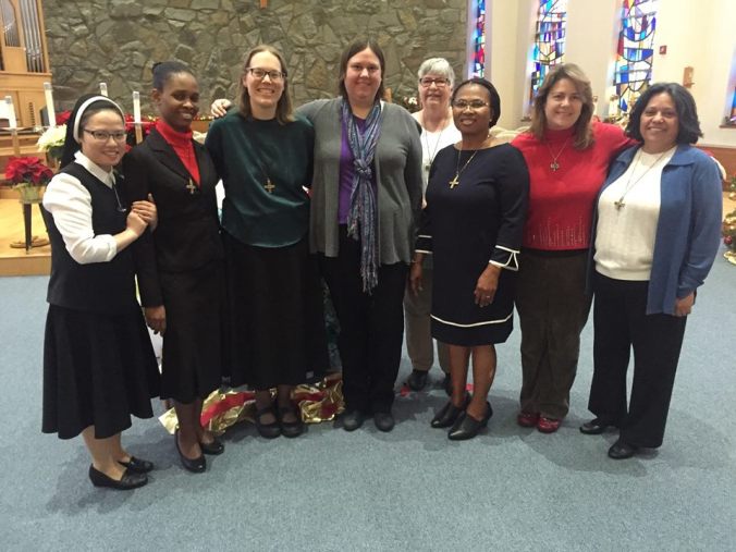 vowphoto-young and new sisters